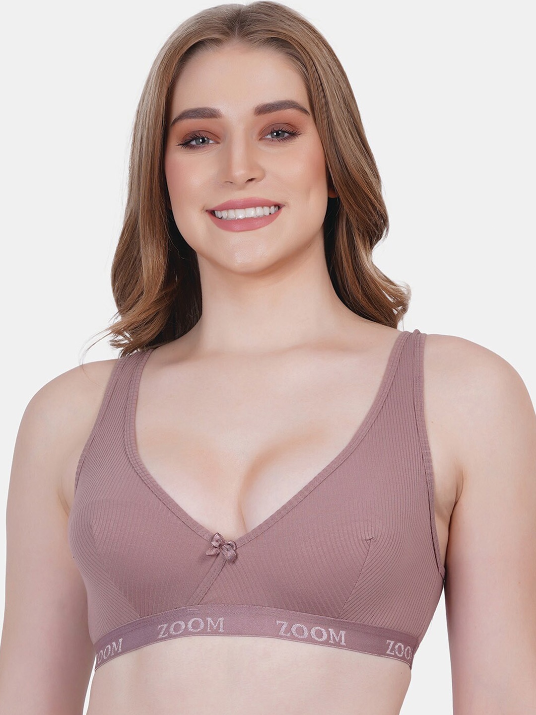 

Reveira Full Coverage Seamless Dry Fit Workout Bra With All Day Comfort, Fuchsia