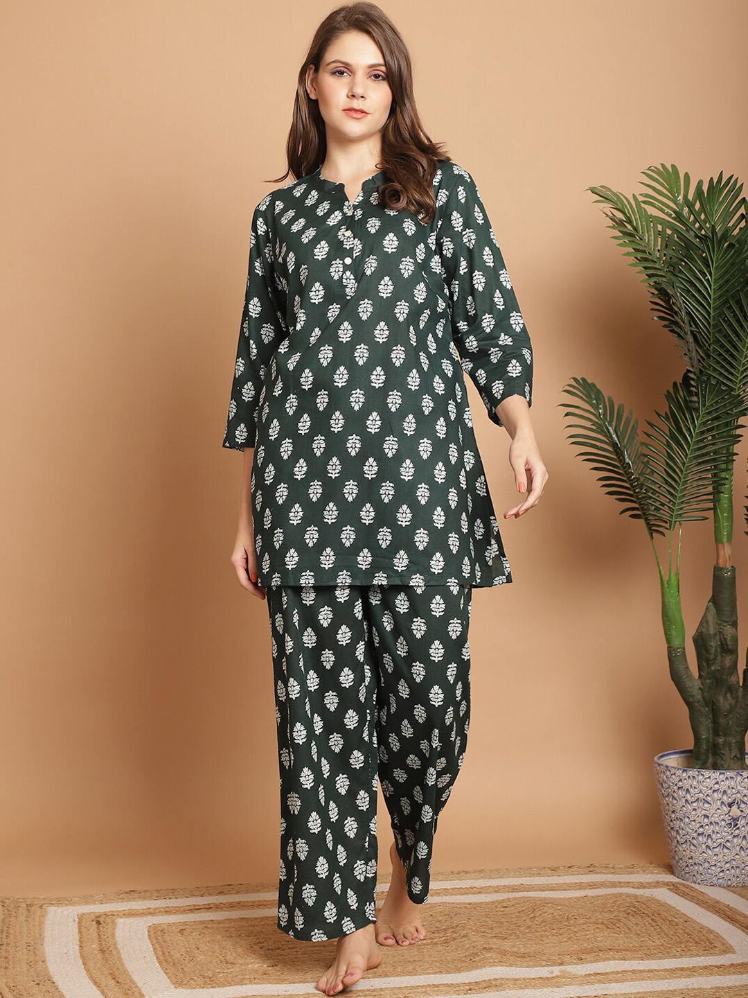 

Indreams Ethnic Motifs Printed Pure Cotton Night suit, Green