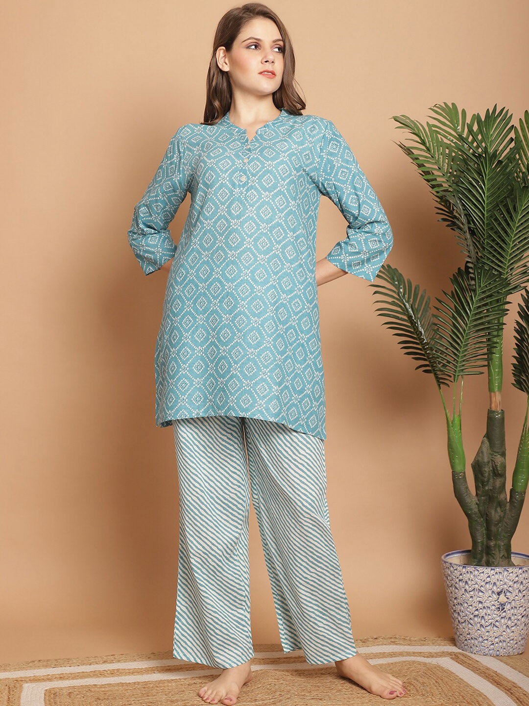 

Indreams Printed Pure Cotton Mandarin Collar Night suit, Blue