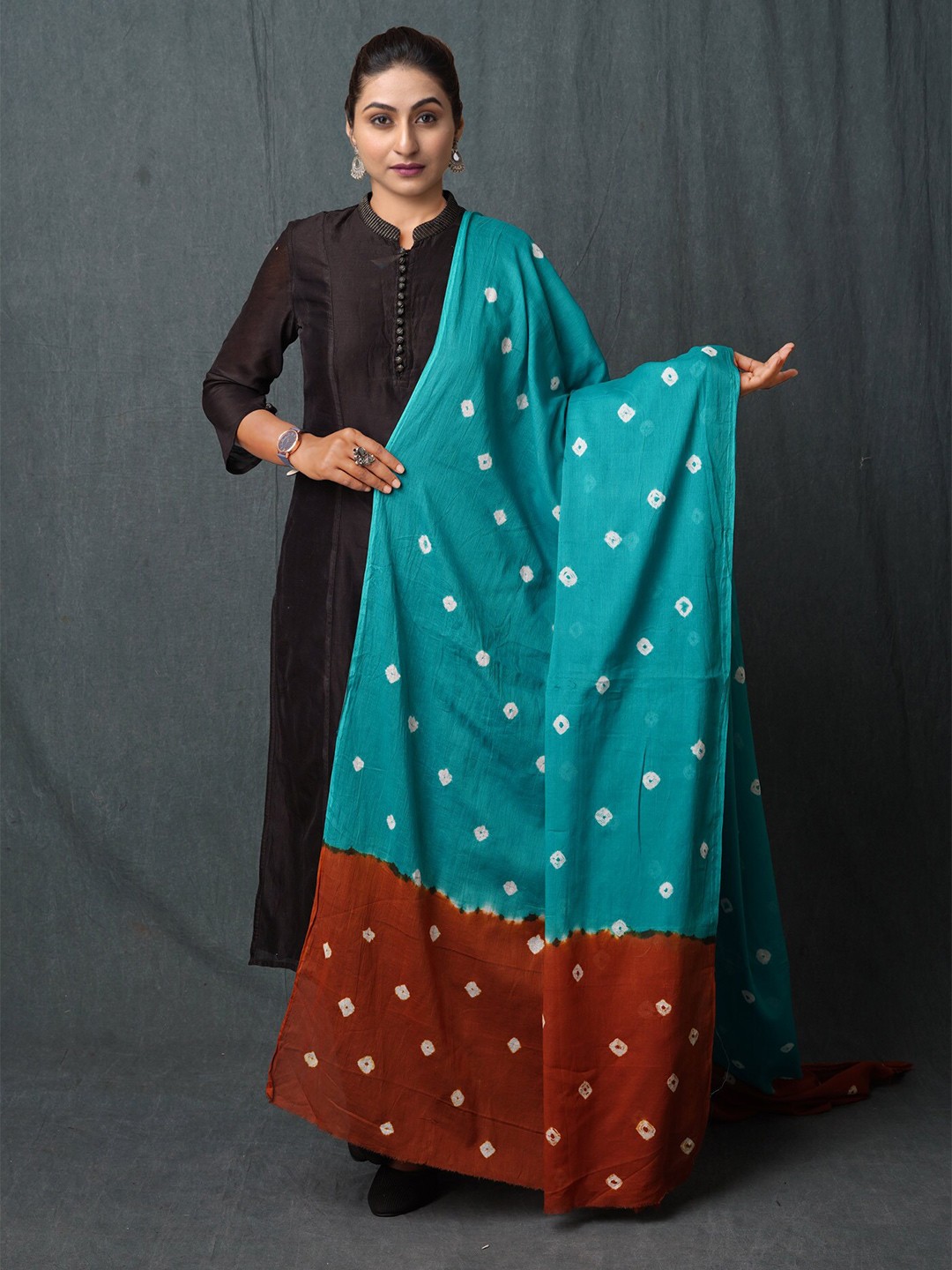 

Unnati Silks Bandhani Printed Pure Cotton Dupatta, Green