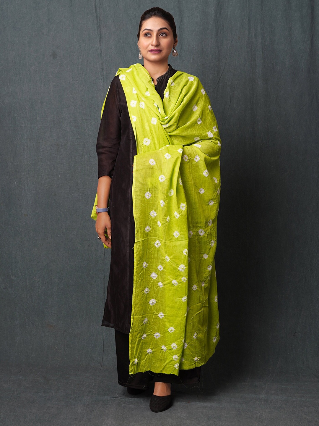 

Unnati Silks Bandhani Printed Pure Cotton Dupatta, Green