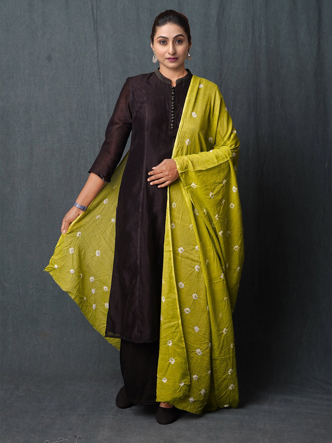 

Unnati Silks Bandhani Printed Pure Cotton Dupatta, Green