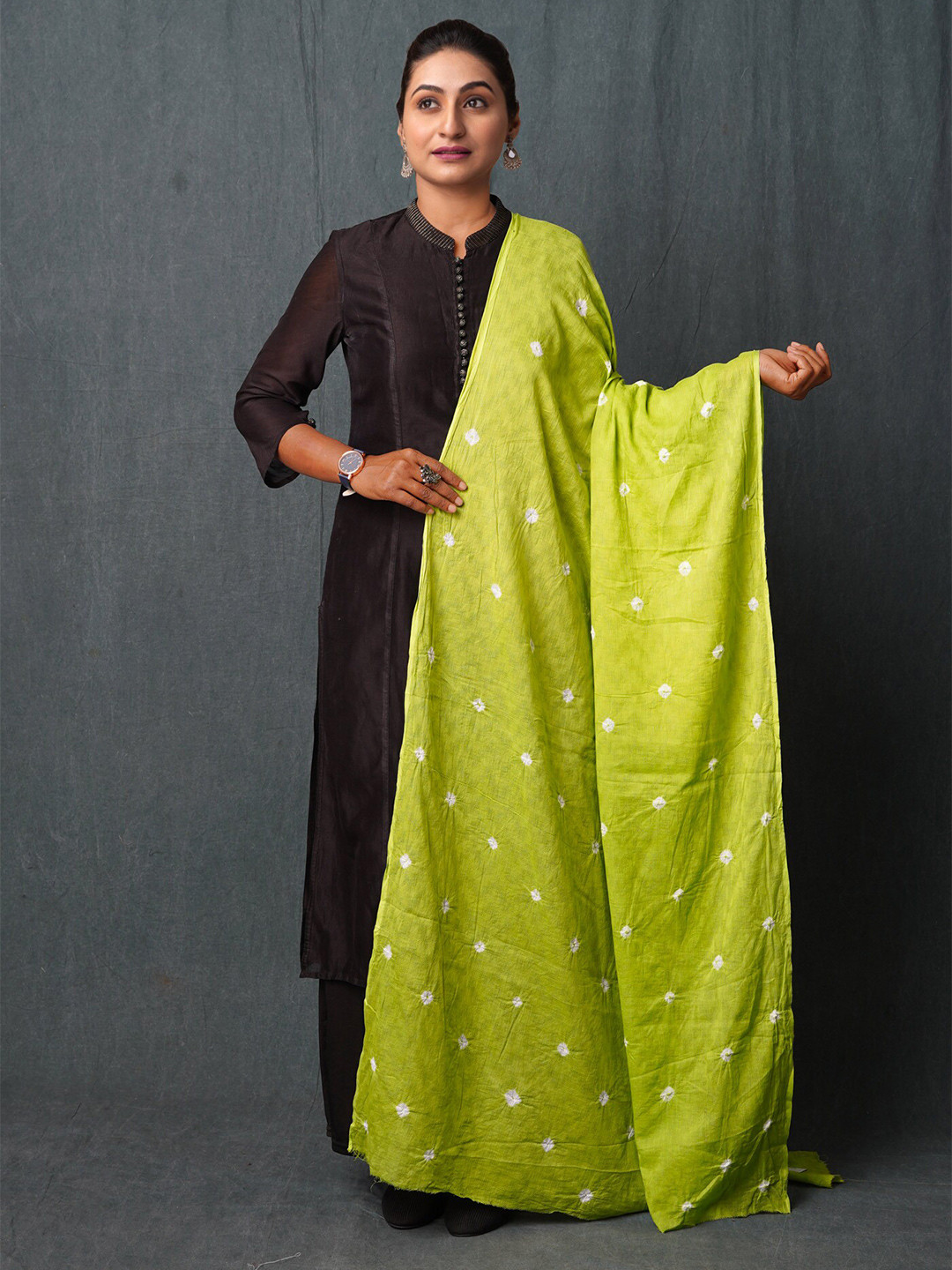 

Unnati Silks Bandhani Printed Pure Cotton Dupatta, Green