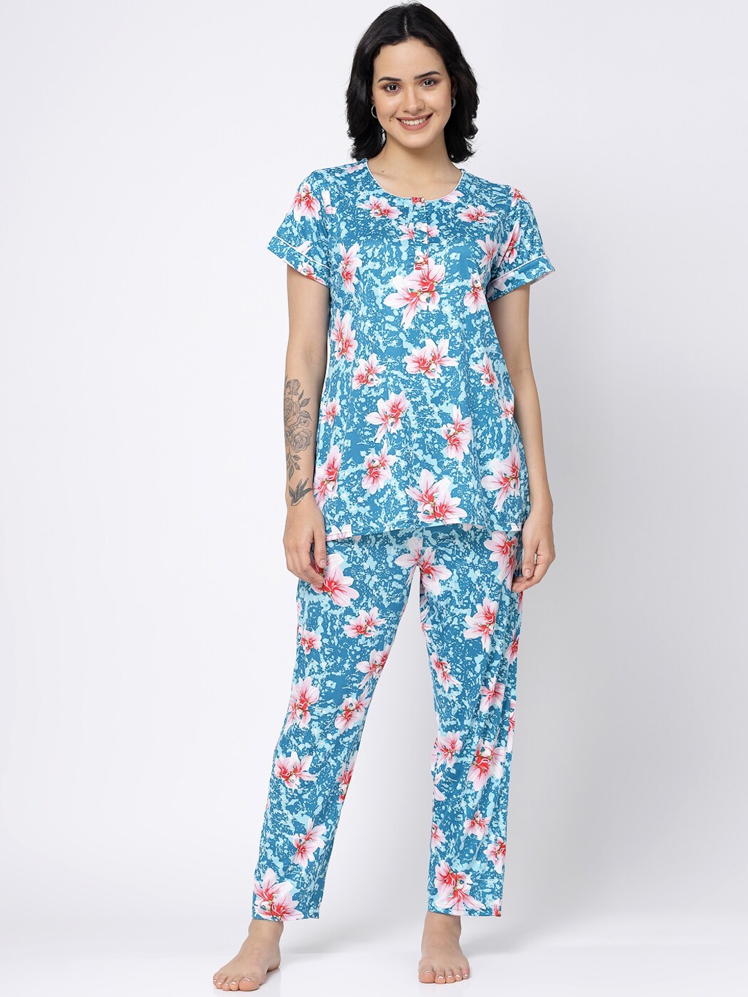 

SHYAM SONS FLAIR Floral Printed Pure Cotton Night suit, Blue