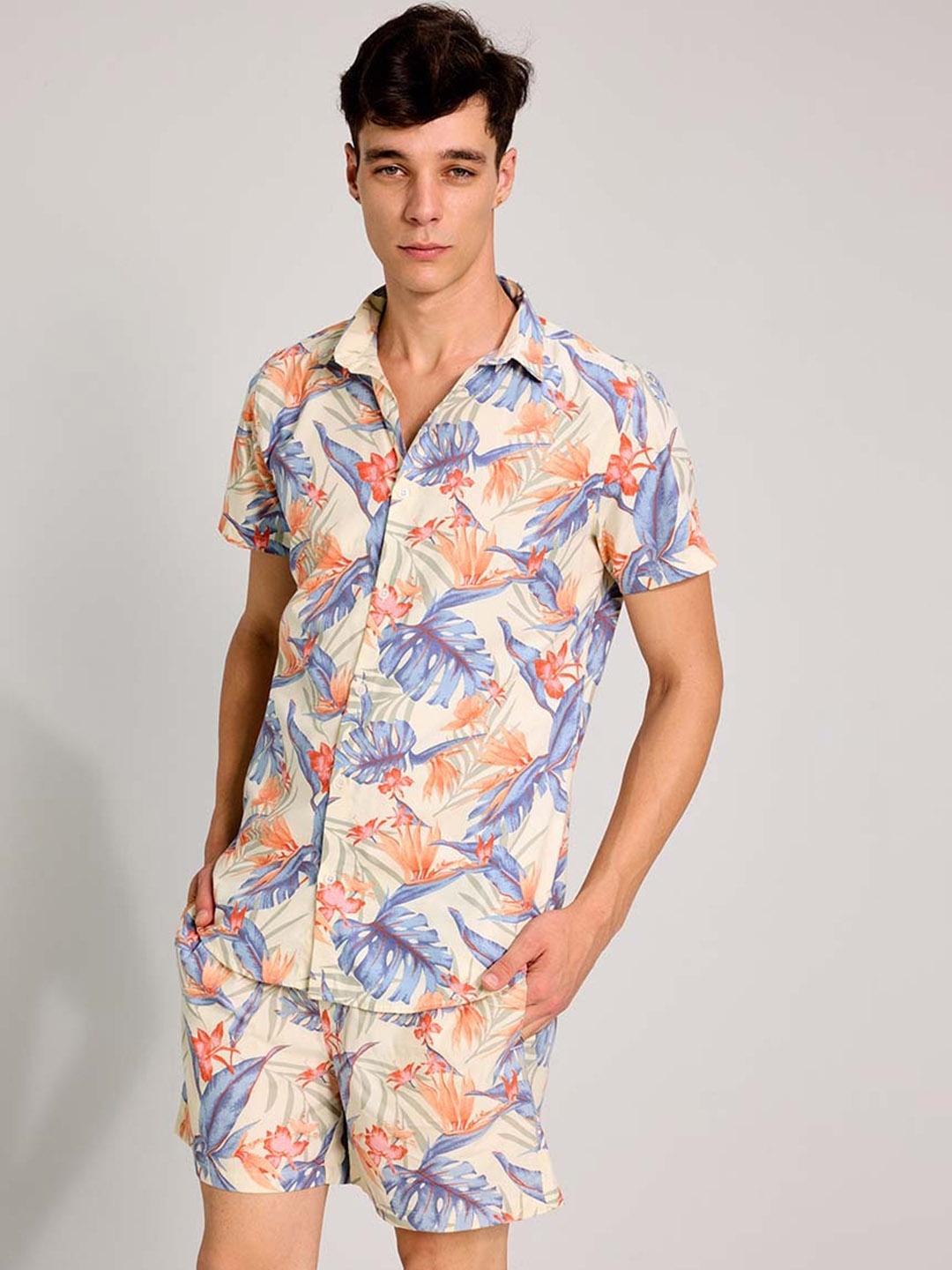 

PURPLEMANGO THE FRUIT OF FASHION Printed Slim-Fit Pure Cotton Shirt & Shorts Co-Ords, Beige