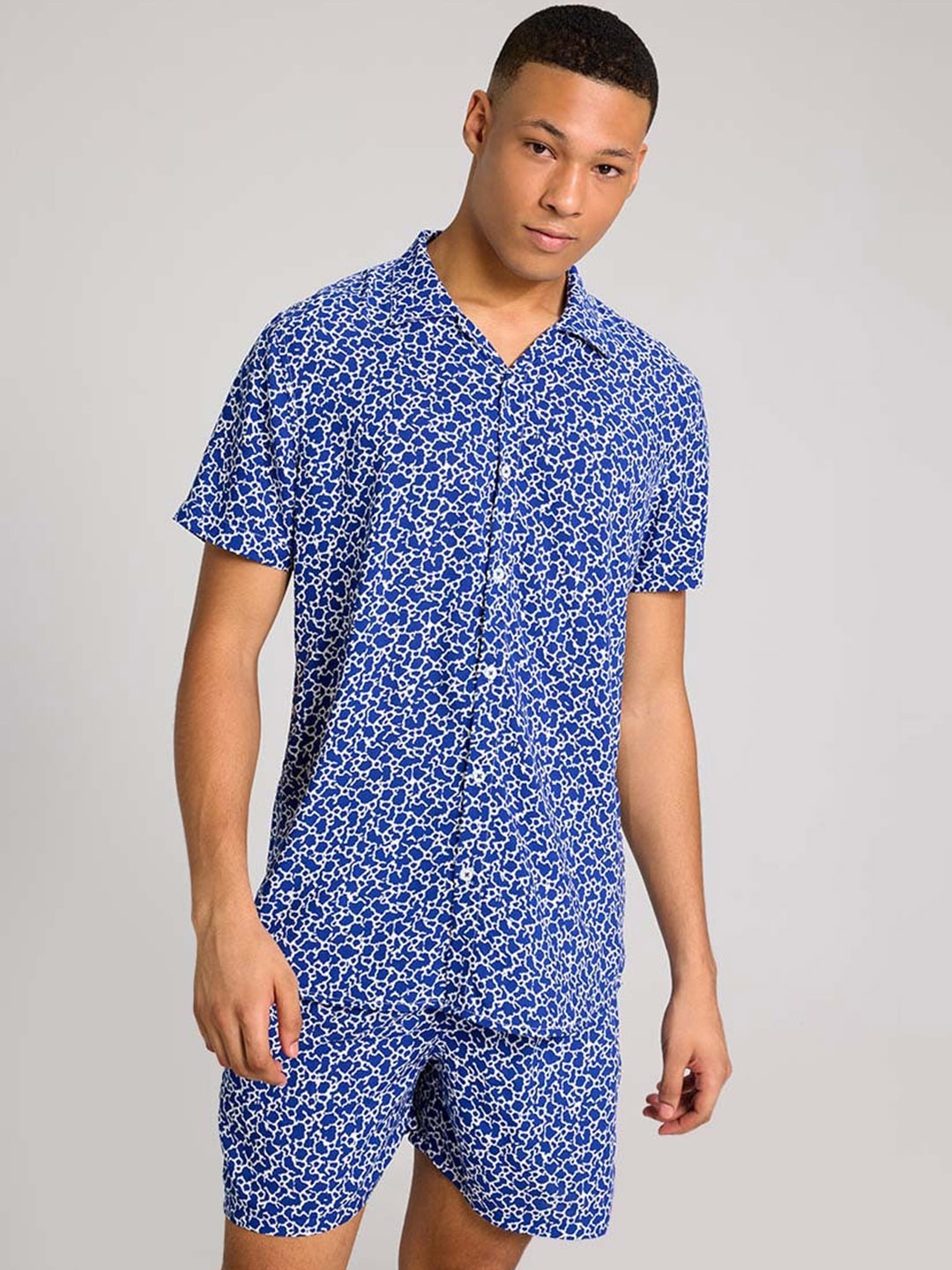 

PURPLEMANGO THE FRUIT OF FASHION Printed Pure Cotton Slim Fit Shirt & Shorts, Blue