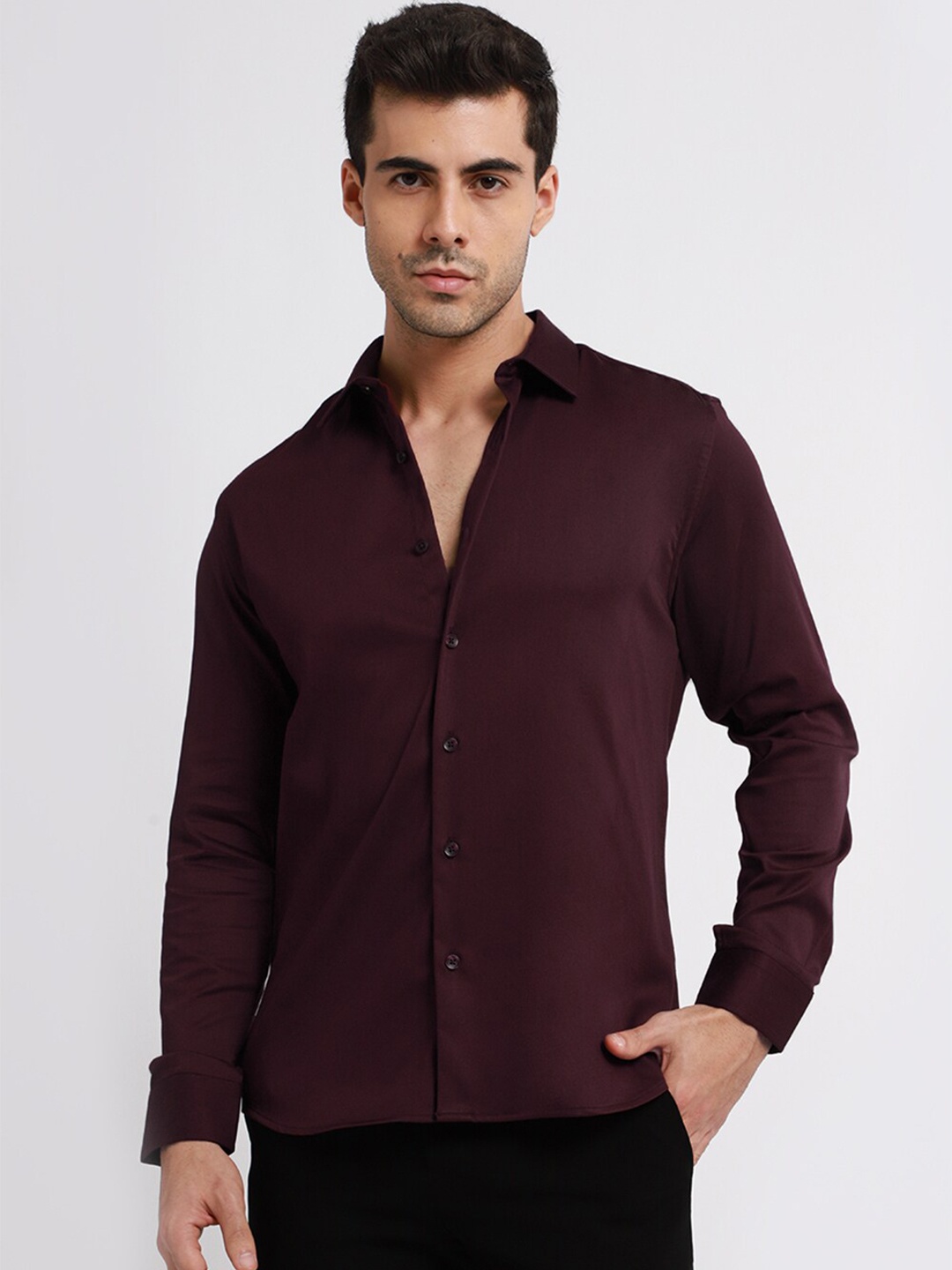 

Banana Club Spread Collar Plum Classic Slim Fit Satin Casual Shirt, Burgundy