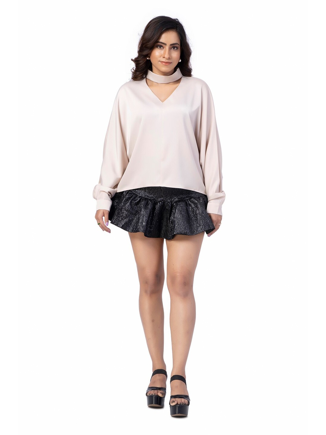 

FancyPants V-Neck Cuffed Sleeves Top, Champagne