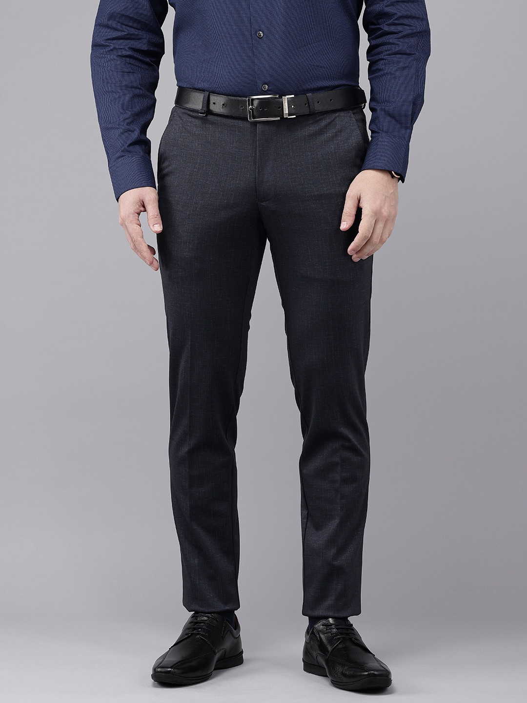 

Van Heusen Men Ultra Slim Fit Formal Trousers, Navy blue