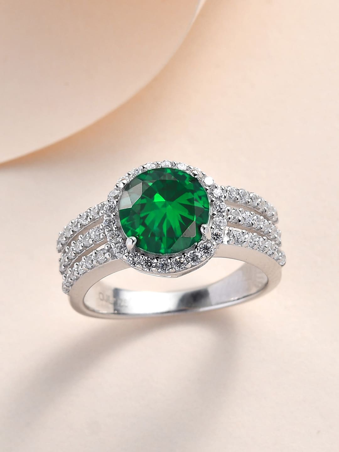 

Ornate Jewels 925 Sterling Silver Solitaire Emerald Halo Ring
