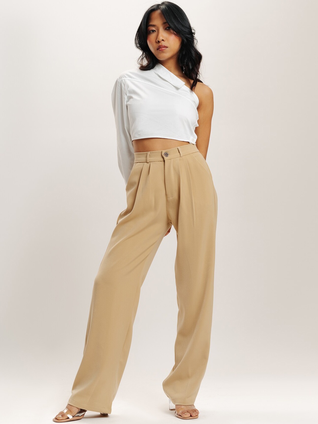 

FREAKINS Women Relaxed Straight Leg Straight Fit Pleated Parallel Trousers, Cream