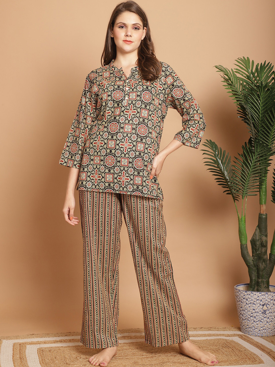 

Indreams Ethnic Motifs Printed Mandarin Collar Night suit, Beige