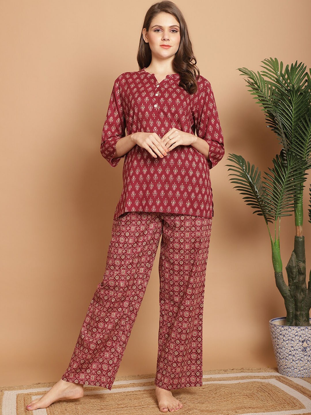 

Indreams Floral Printed Pure Cotton Night Suit, Red