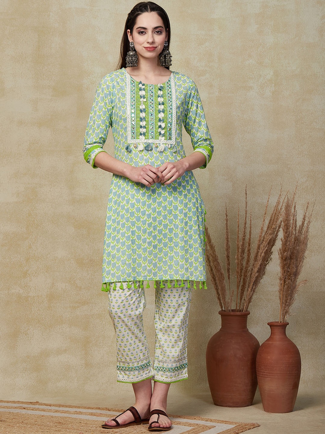 

FASHOR Green Floral Printed Regular Mirror Work Pure Cotton Kurta With Trousers & Dupatta