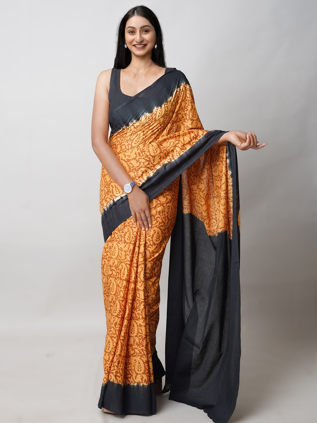 

Unnati Silks Ethnic Motifs Pure Cotton Handloom Block Print Saree, Orange