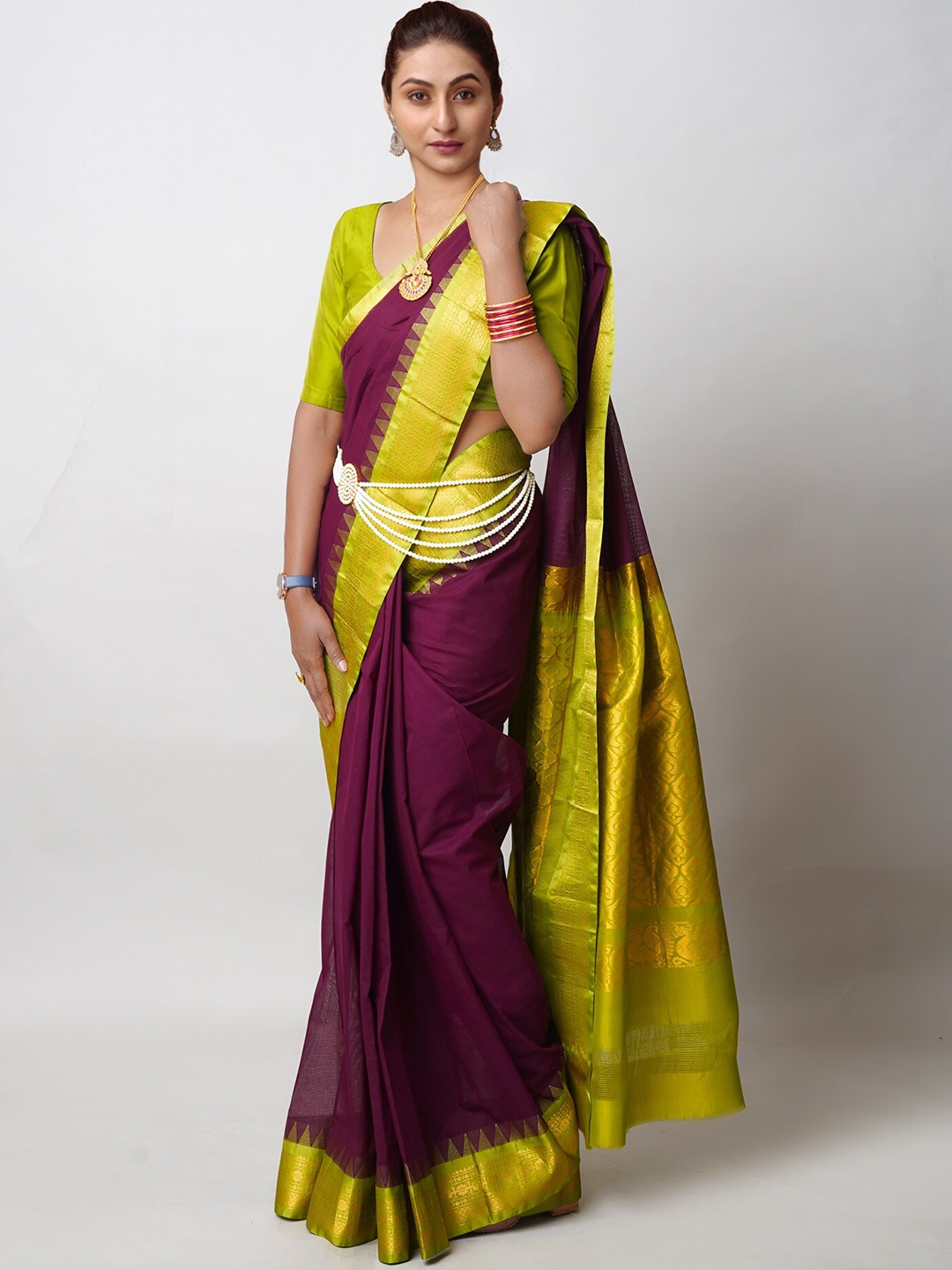 

Unnati Silks Zari Pure Cotton Handloom Gadwal Saree, Purple