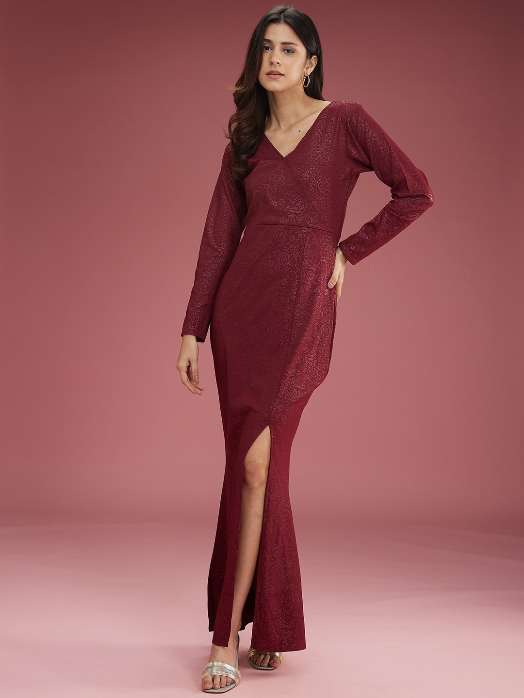 

DressBerry Maroon Self Design V Neck Sheath Maxi Dress