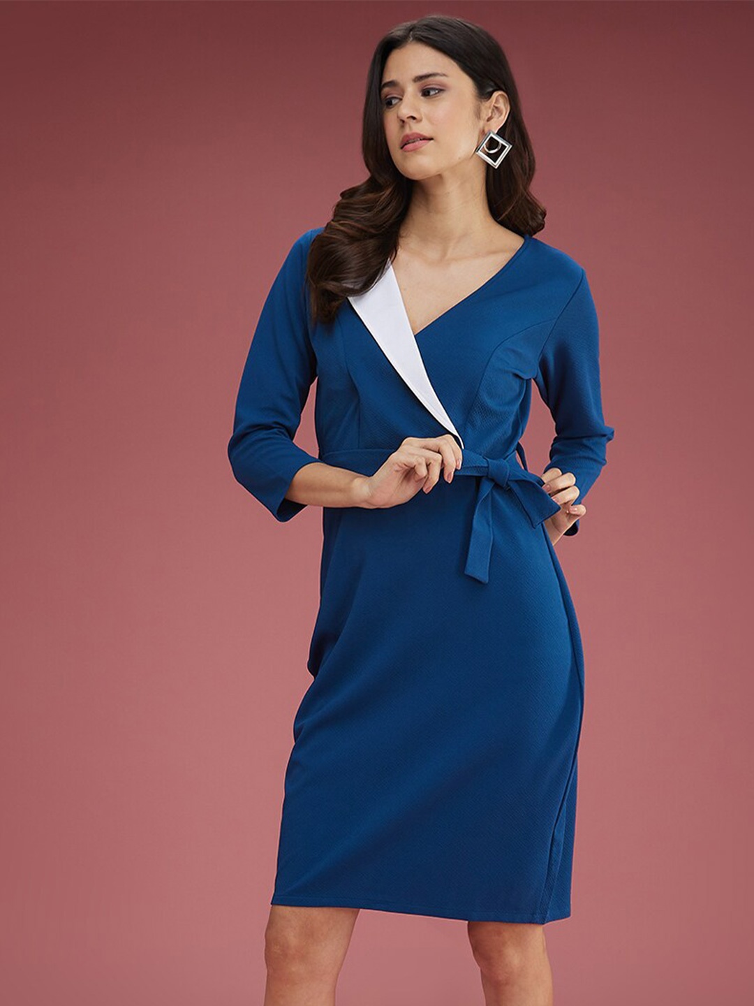 

DressBerry V-Neck Bodycon Dress, Teal