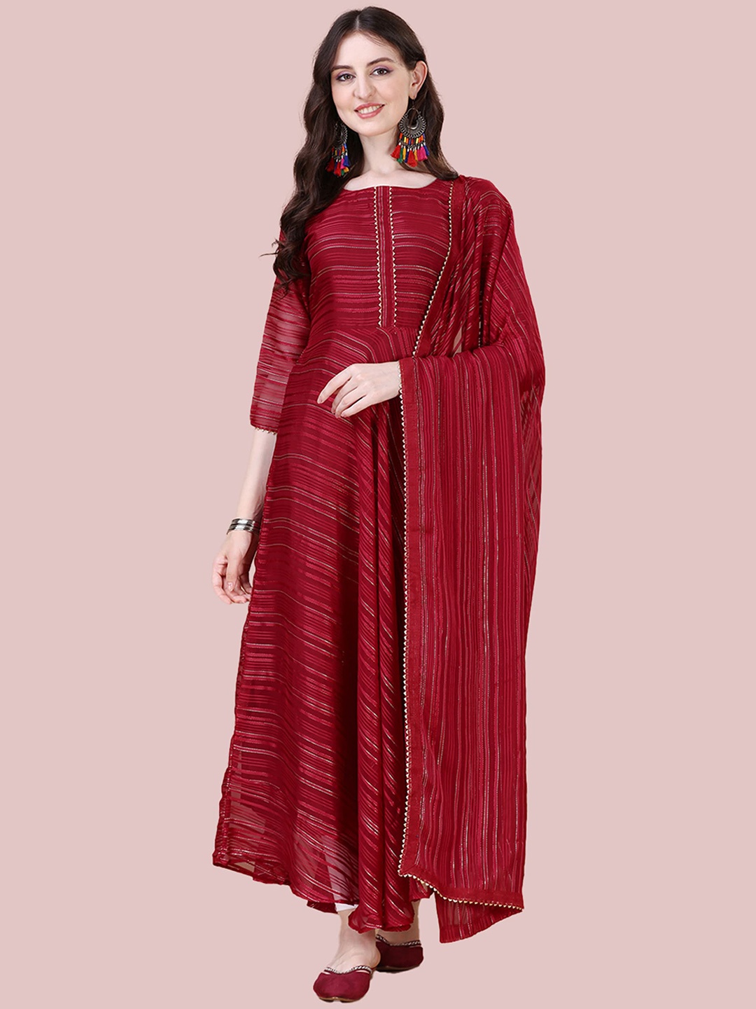 

N N ENTERPRISE Striped Regular Silk Georgette Kurti with Pyjamas & With Dupatta, Red