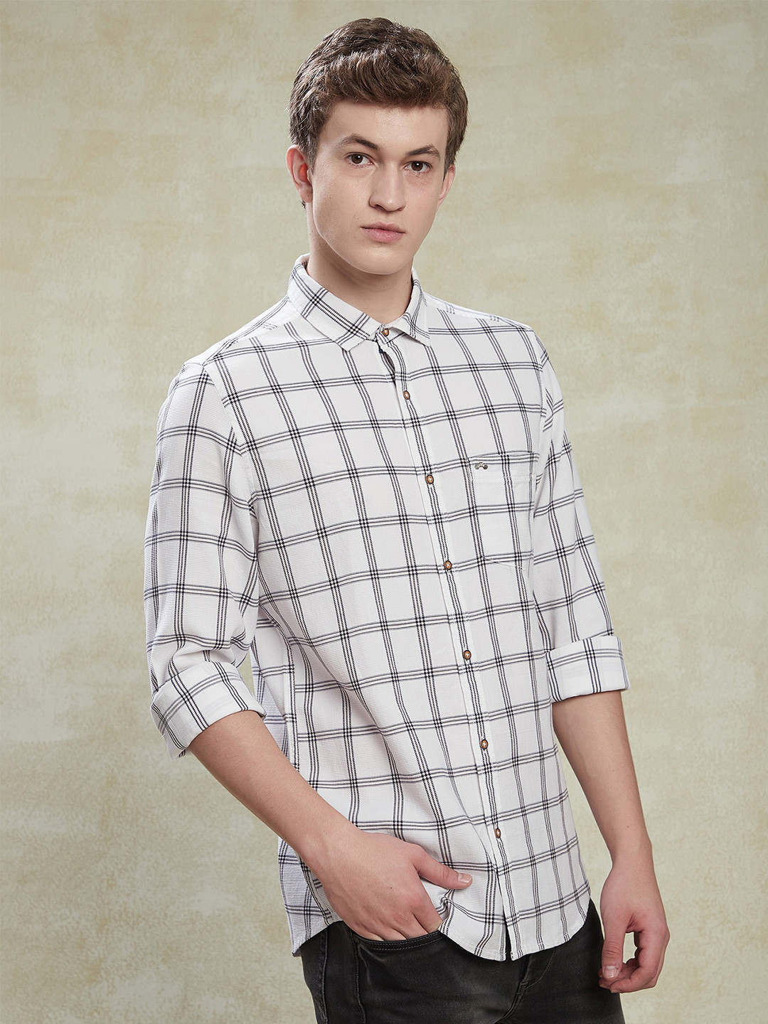 

Turtle Relaxed Slim Fit Windowpane Checked Spread Collar Pure Cotton Casual Shirt, Off white