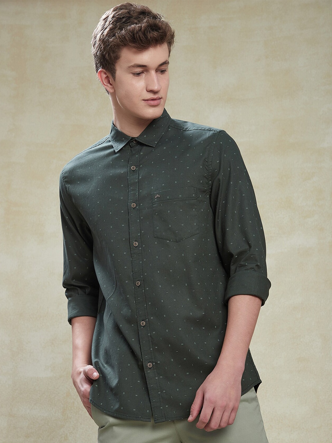 

Turtle Relaxed Slim Fit Geometric Printed Spread Collar Cotton Casual Shirt, Green
