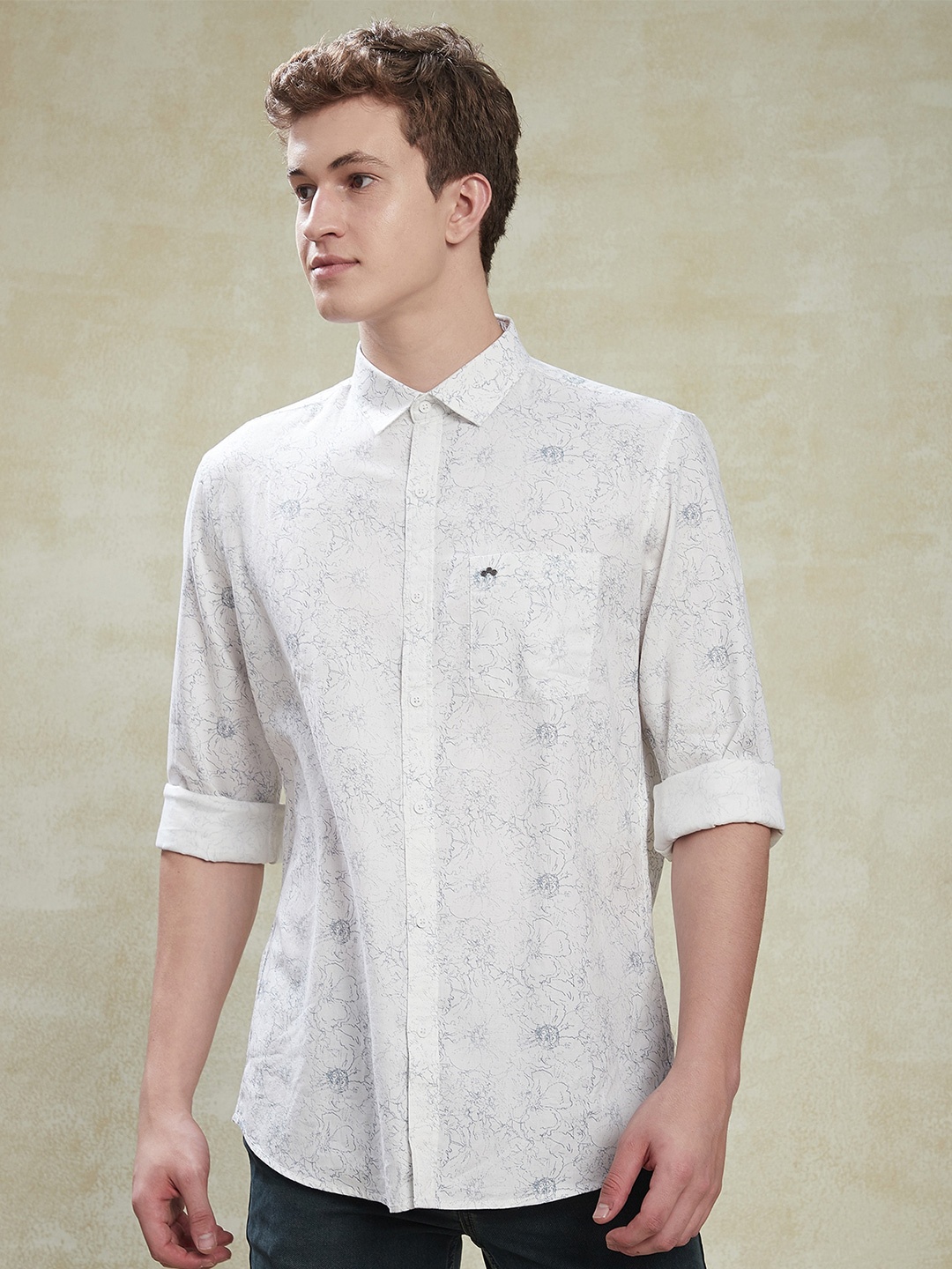 

Turtle Relaxed Slim Fit Floral Printed Pure Cotton Casual Shirt, White
