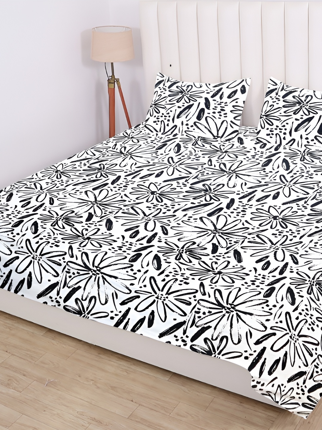 

RD TREND Multicoloured Floral 210 TC King Bedsheet with 2 Pillow Covers, Multi