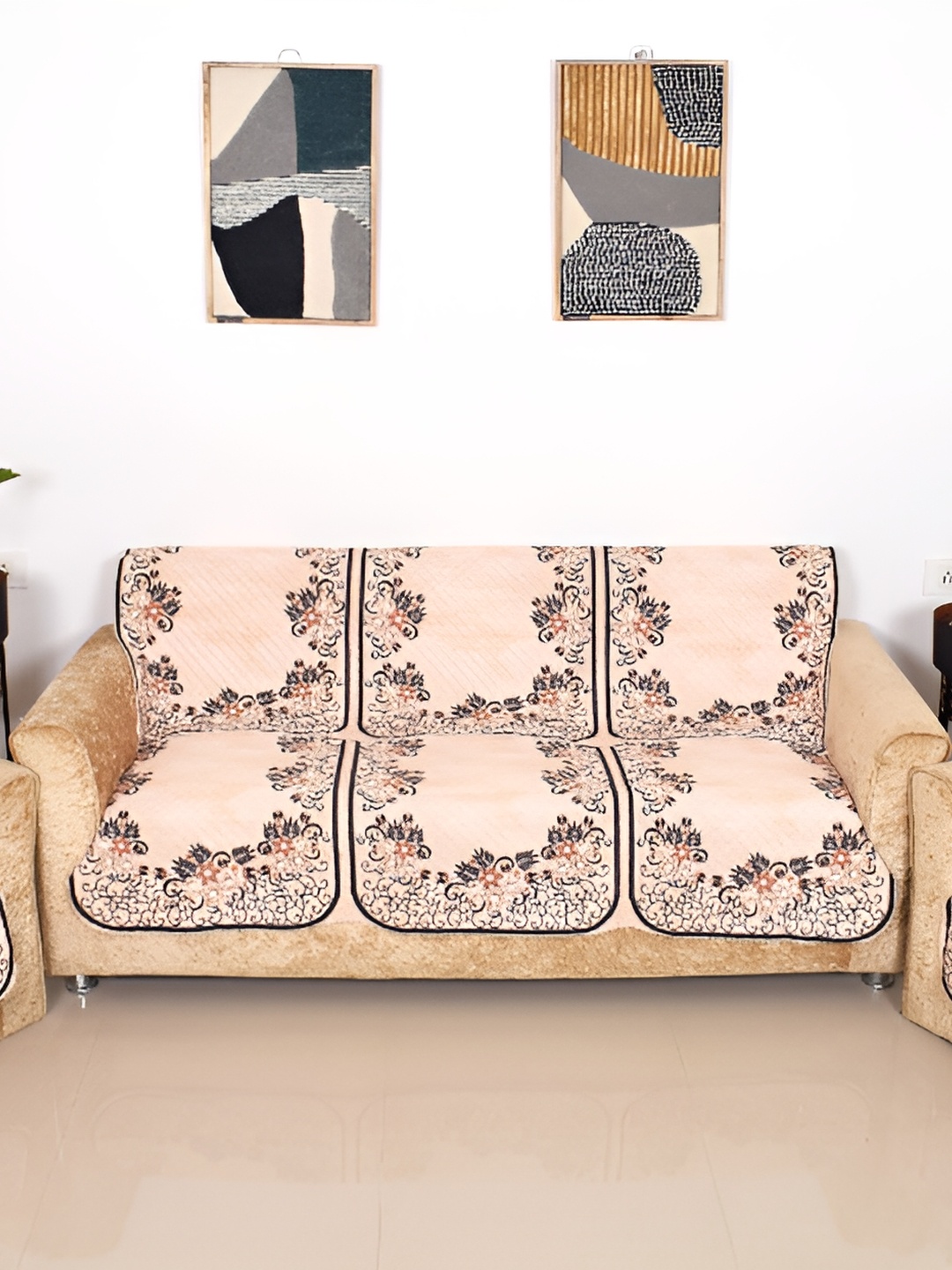 

BELLA TRUE Beige & Black 6 Pieces 5 Seater Sofa Cover