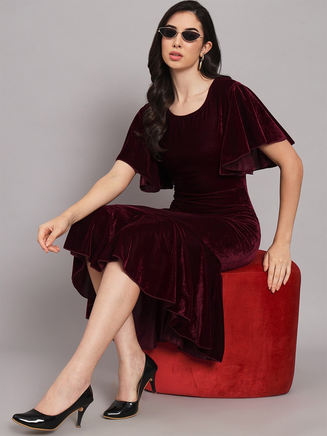 

N N ENTERPRISE Flared Sleeves Velvet Sheath Midi Dress, Maroon