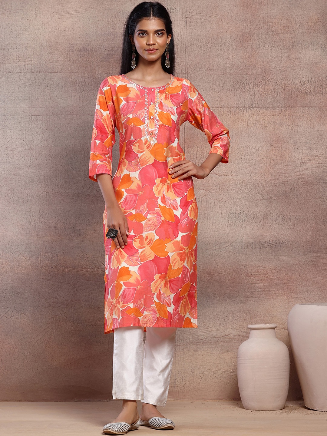 

INDYA Floral Printed Round Neck Cotton Straight Kurta, Orange