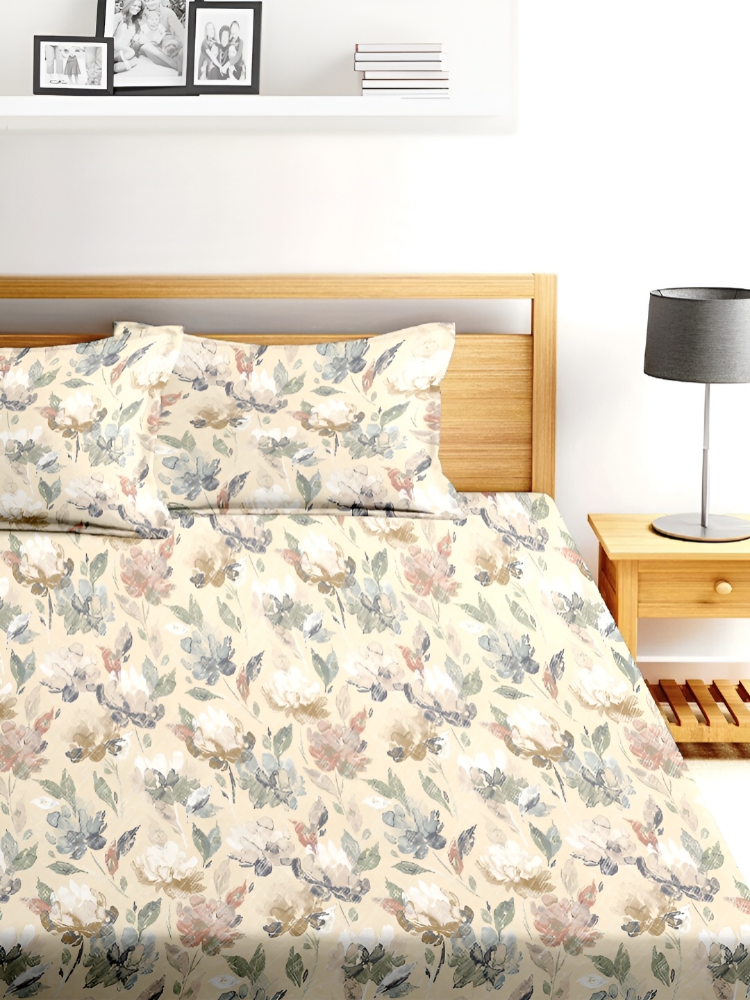 

BLUE DAHLIA Beige & Blue Floral 250 TC Organic Cotton King Bedsheet With 2 Pillow Covers