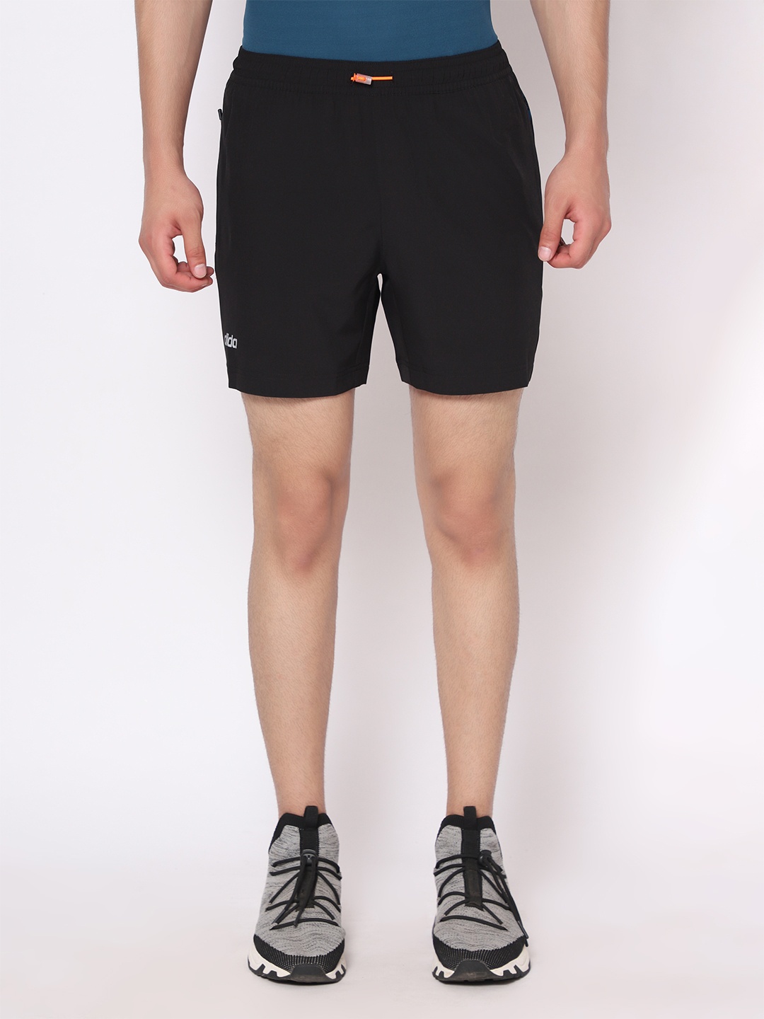 

DIDA Dri-FIT Comfort Fit Light Weight Training Sports Shorts, Black