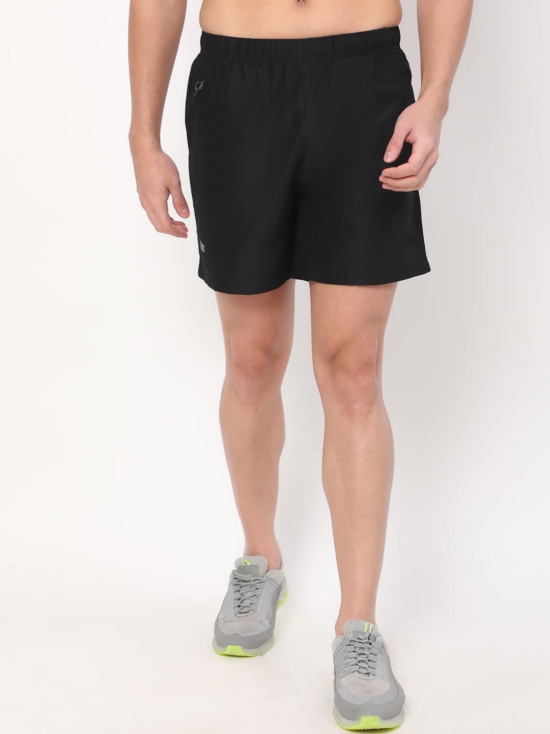 

DIDA Men Mid Rise Dri-FIT Training or Gym Shorts, Black