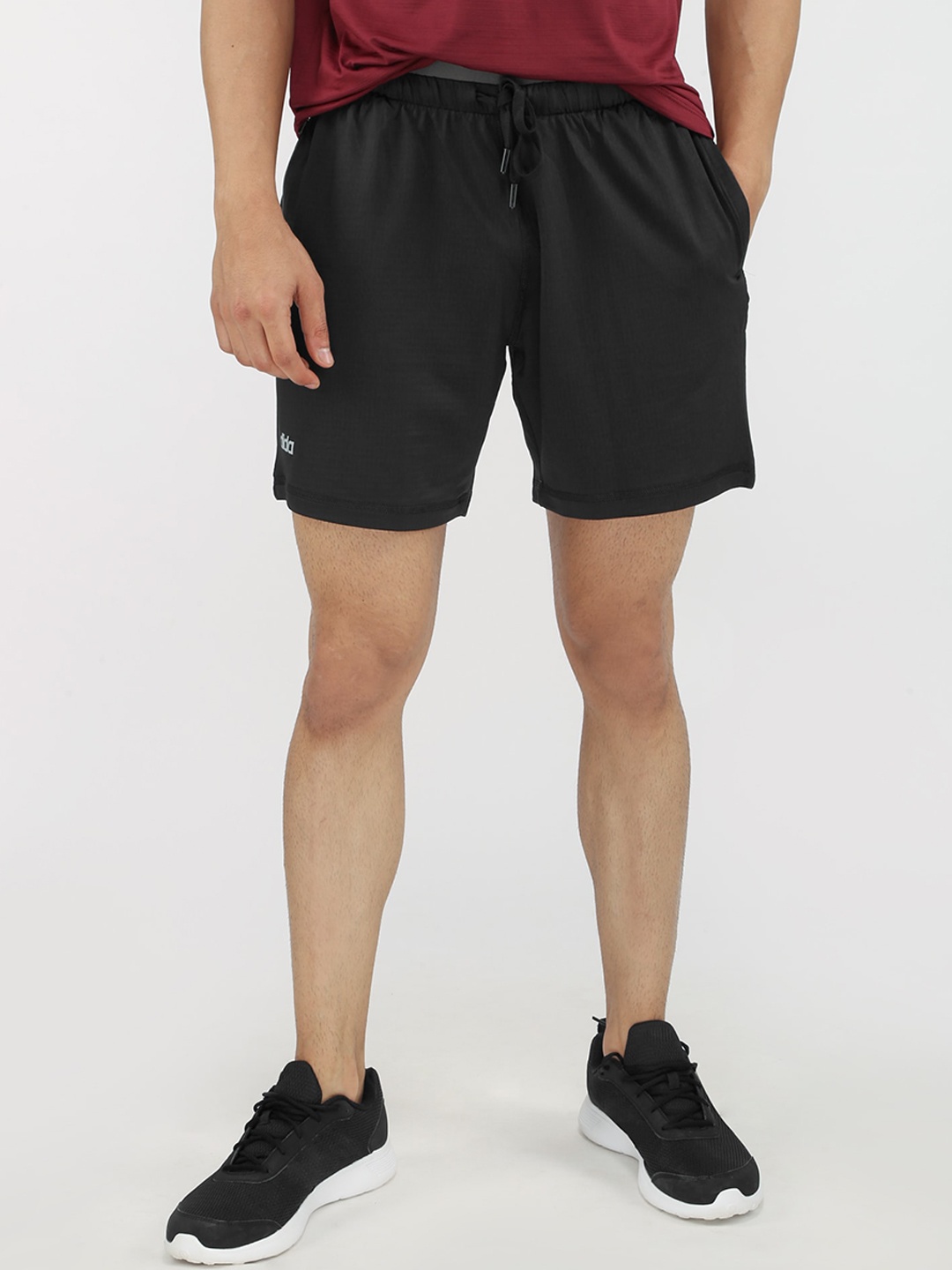 

DIDA Men Mid Rise Dri-FIT Training or Gym Shorts, Black