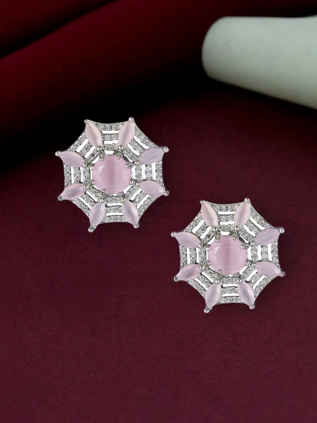 

DressBerry Silver-Toned Silver-Plated Classic Studs Earrings