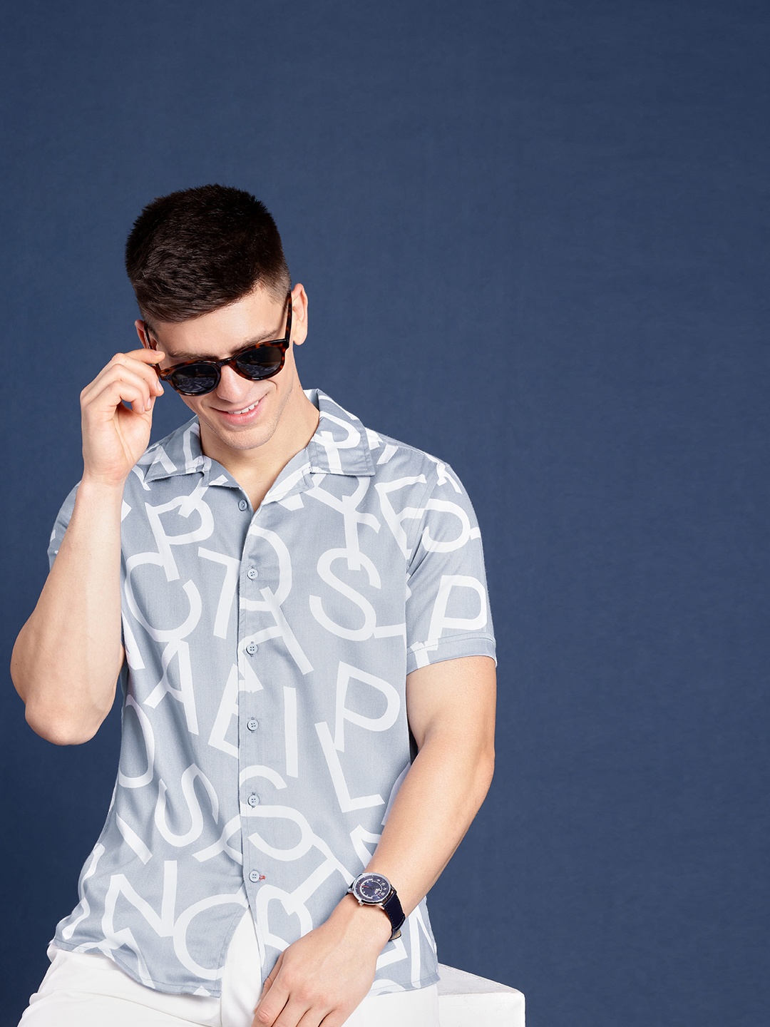 

Mast & Harbour Men Slim Fit Opaque Printed Casual Shirt, Grey