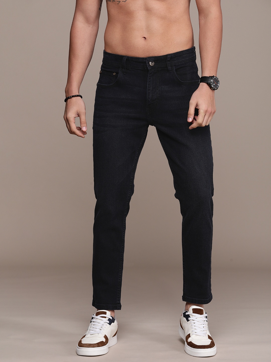 

Roadster Men Relaxed Fit Stretchable Jeans, Black
