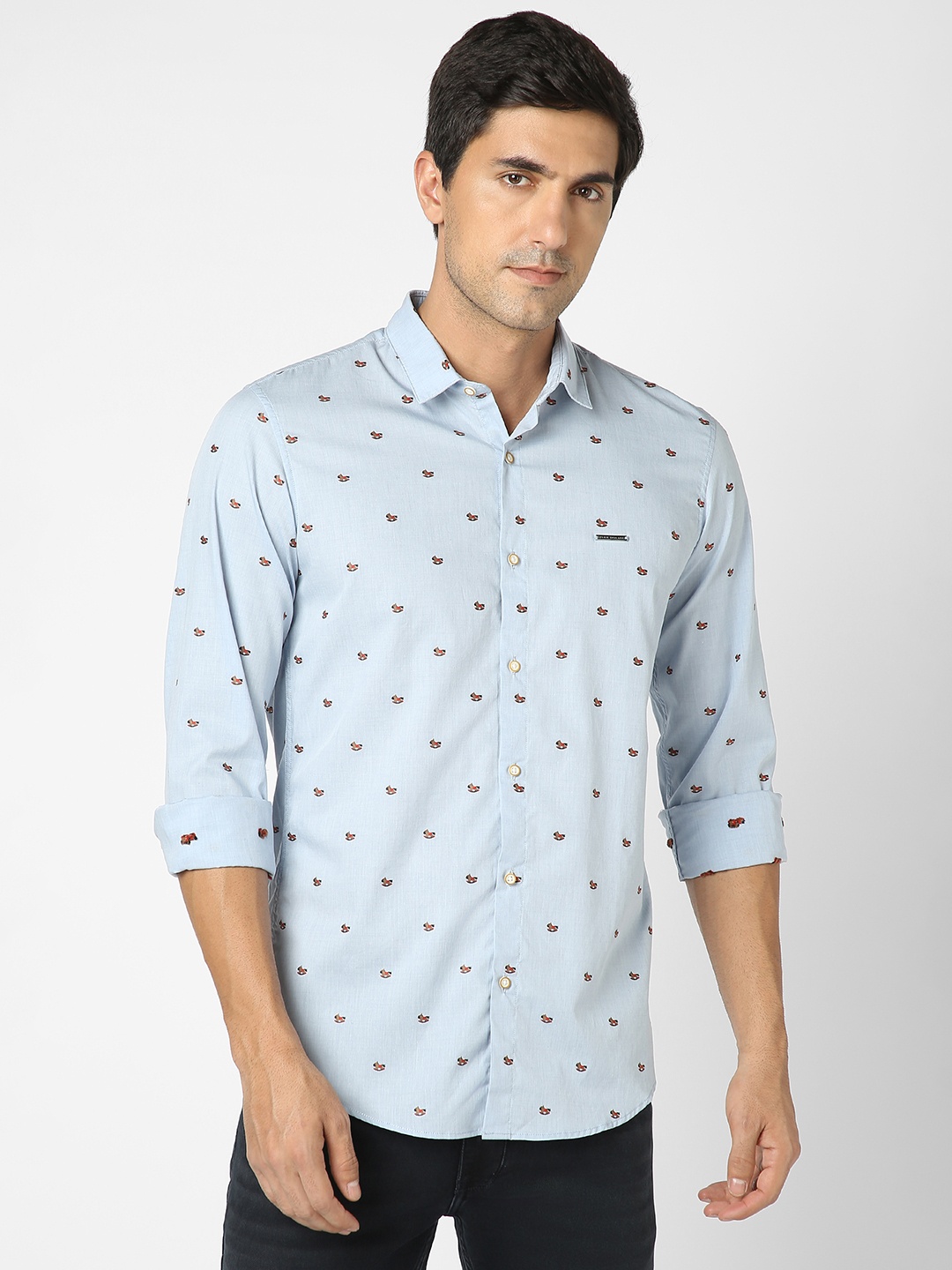 

Peter England Casuals Men Slim Fit Opaque Printed Casual Shirt, Blue