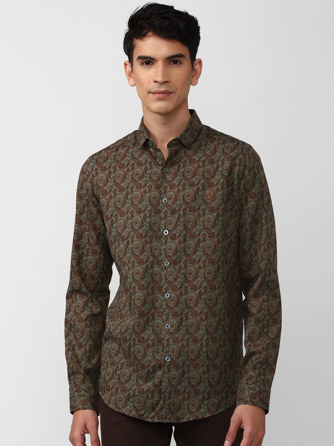 

SIMON CARTER LONDON Slim Fit Ethnic Motifs Printed Opaque Casual Shirt, Brown