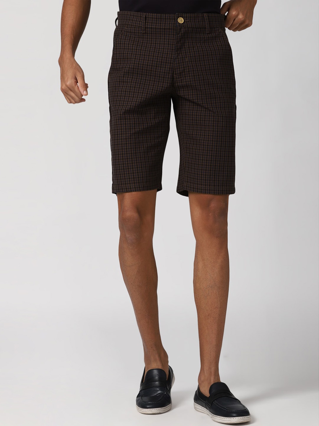 

PETER ENGLAND UNIVERSITY Men Checked Mid-Rise Casual Shorts, Brown