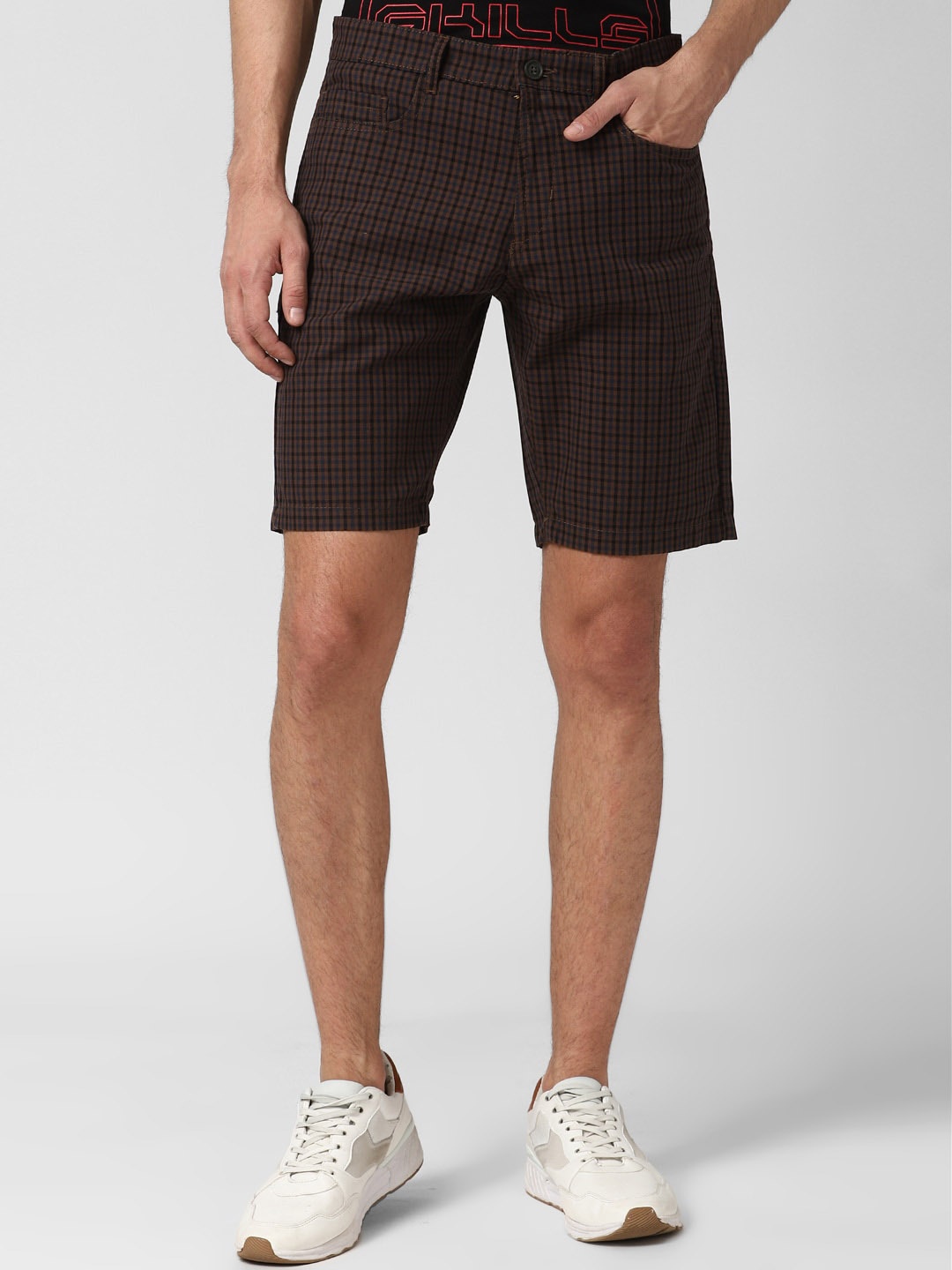 

PETER ENGLAND UNIVERSITY Men Checked Mid-Rise Shorts, Brown