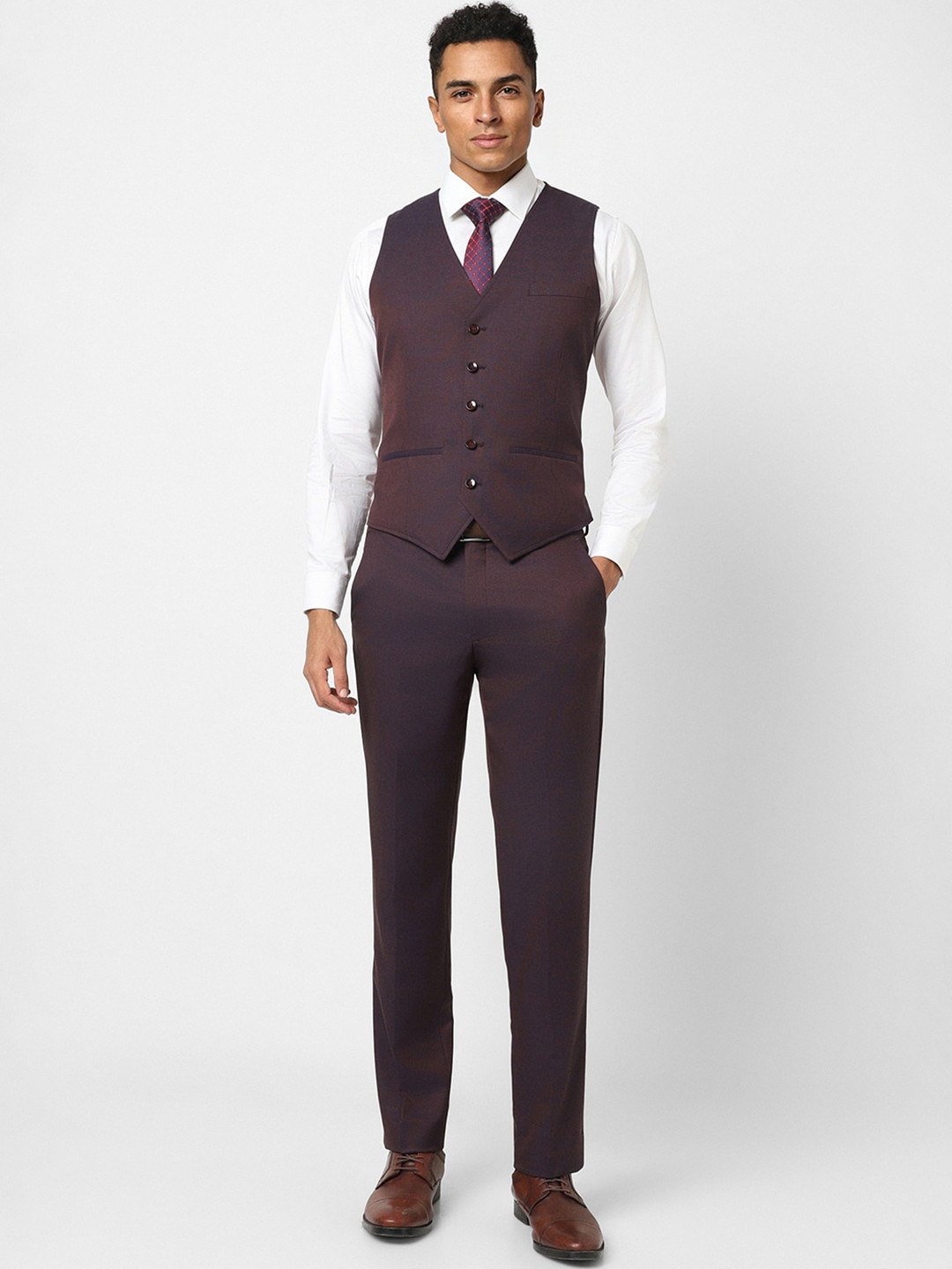 

Van Heusen Slim-Fit Single-Breasted Two Piece Formal Suit, Purple
