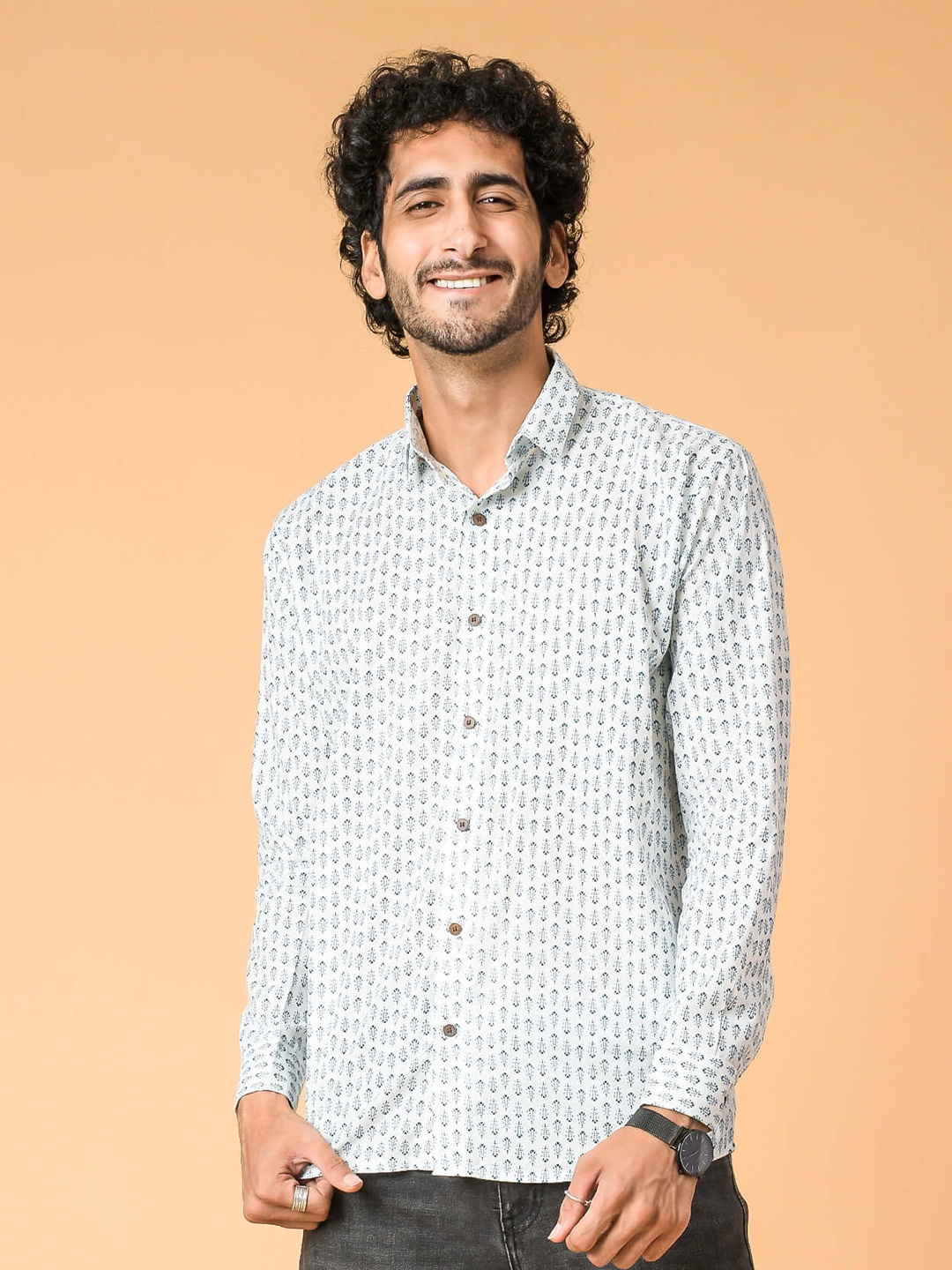 

Shasak Classic Floral Printed Opaque Cotton Casual Shirt, White