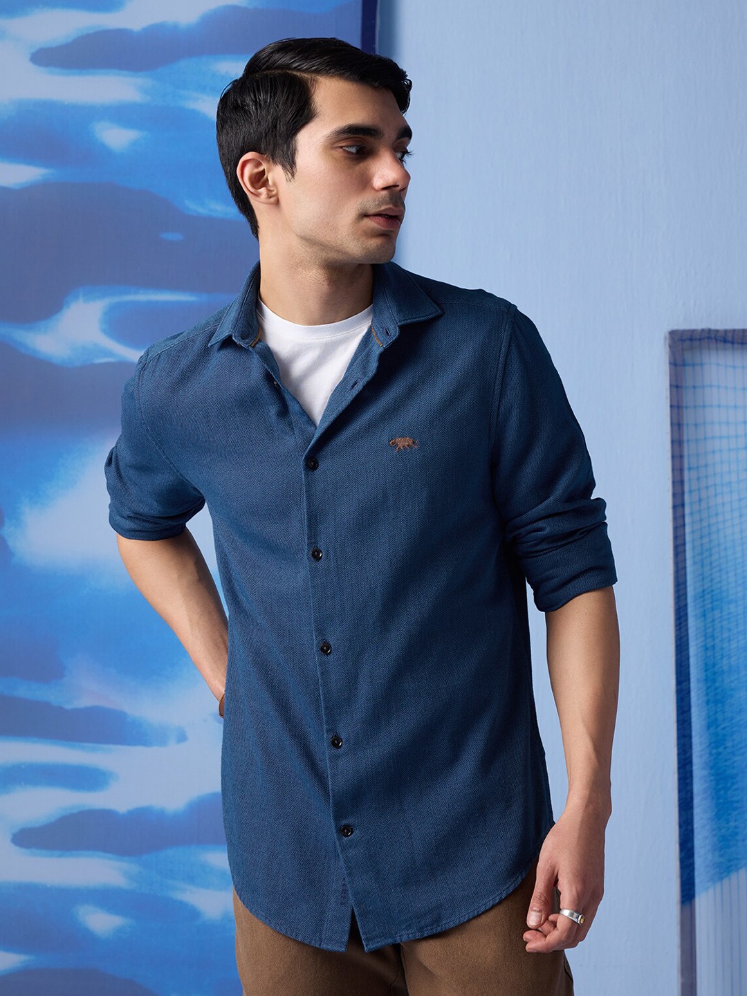 

Andamen Premium Slim Fit Dobby Textured Spread Collar Casual Shirt, Blue