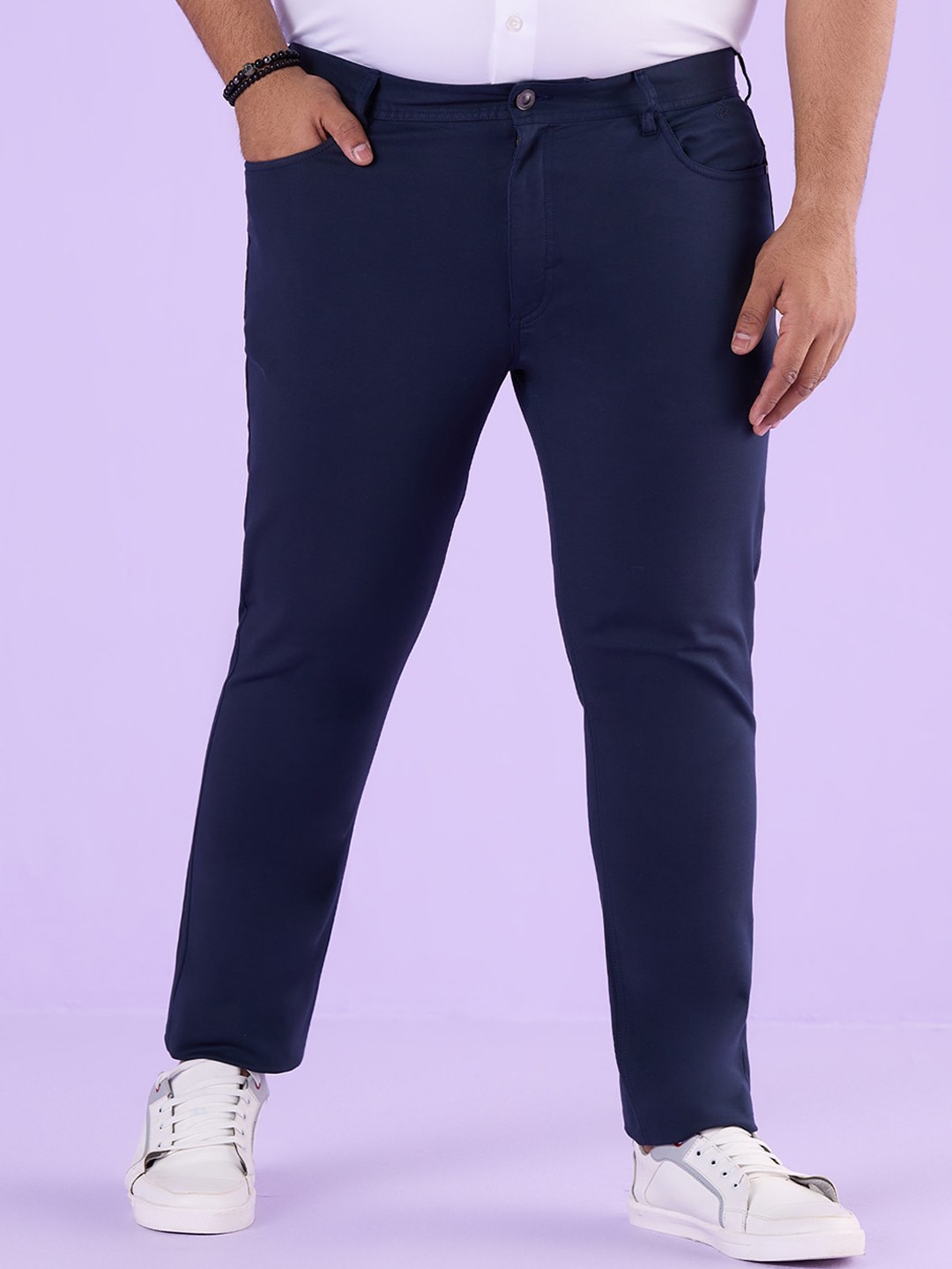 

Big Hello - The Plus Life Men Regular Fit Mid-Rise Cotton Chinos Trouser, Navy blue