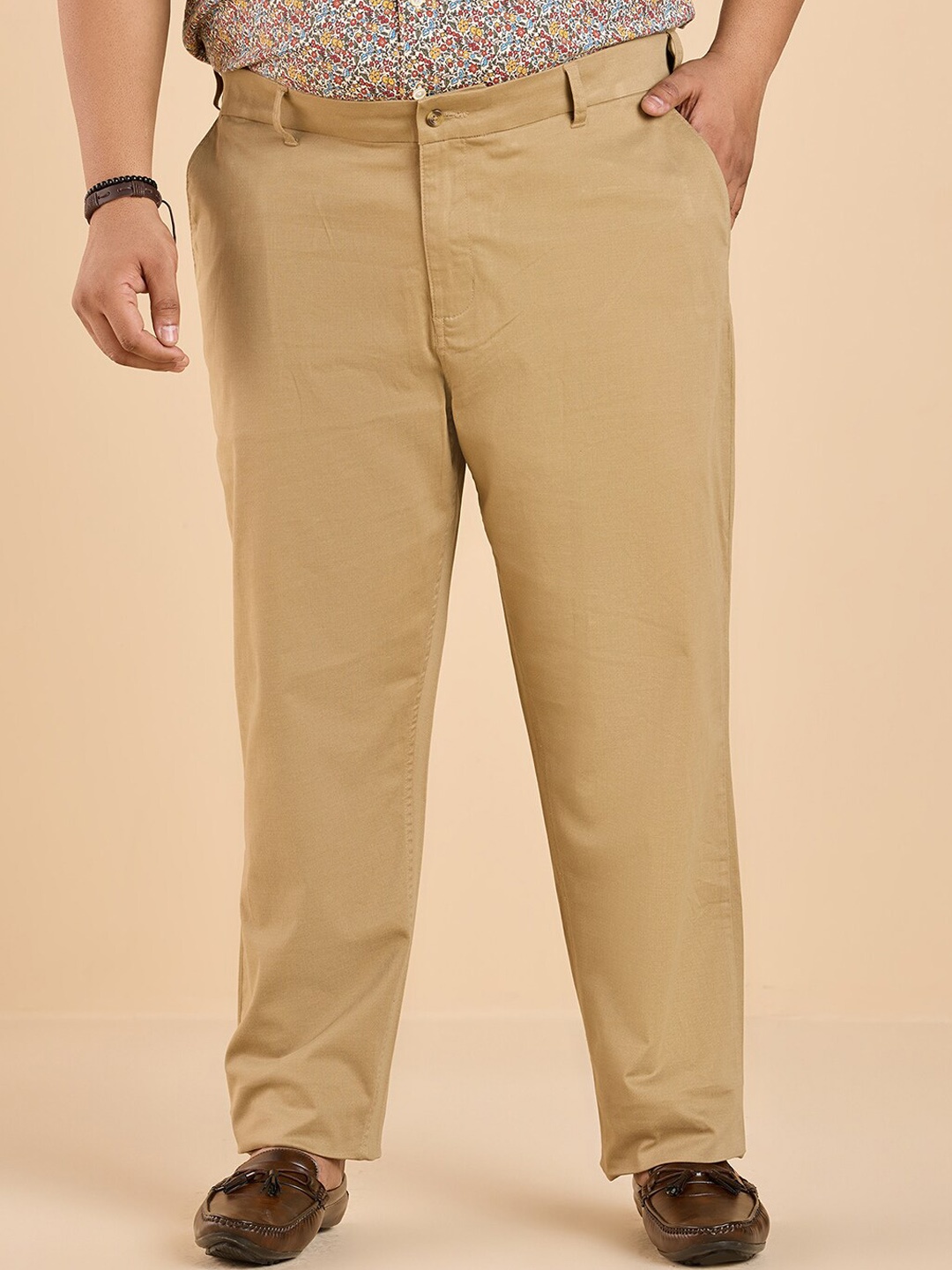 

Big Hello - The Plus Life Low-Rise Cotton Chinos Trousers, Khaki