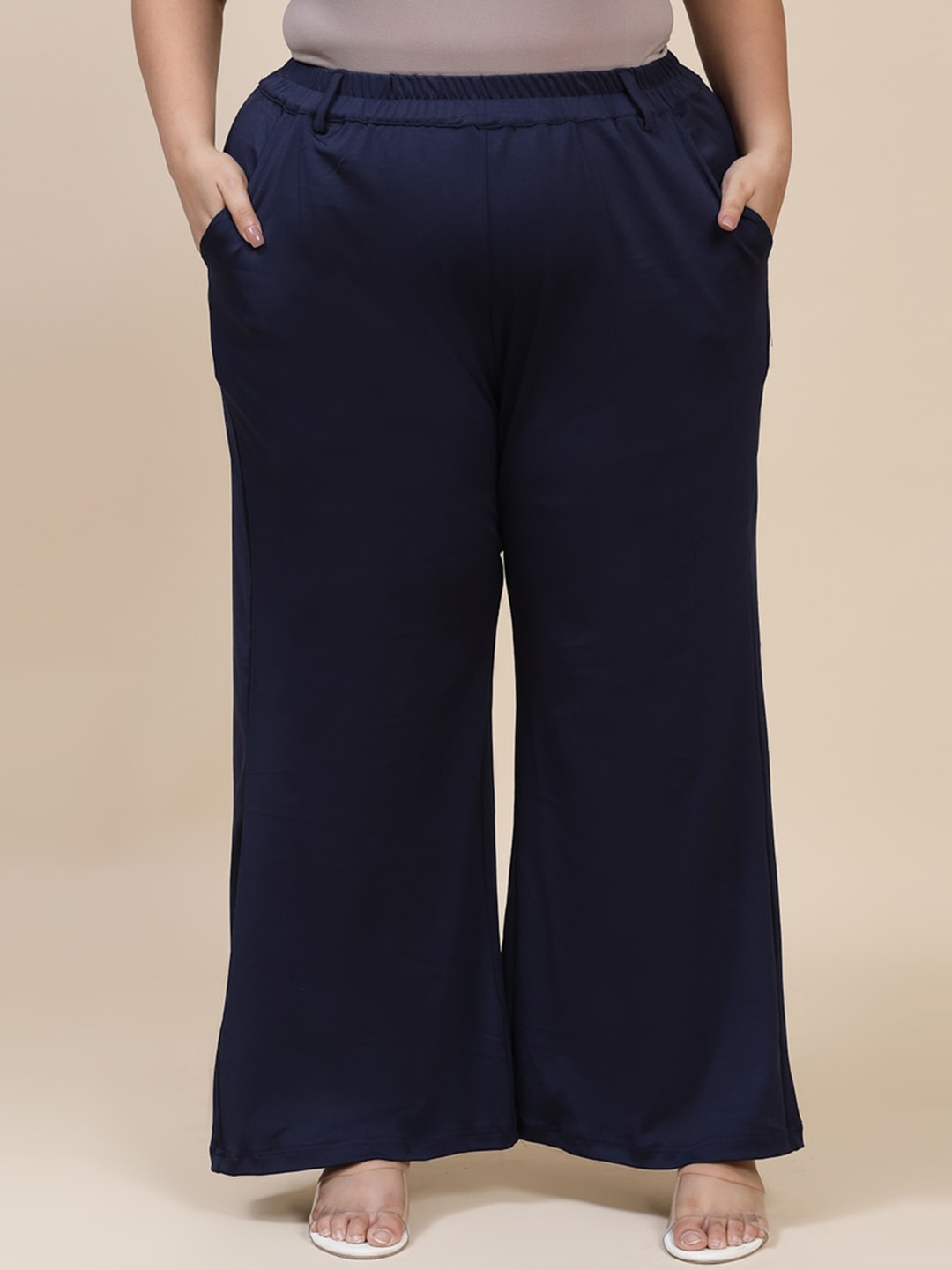 

Flambeur Women Mid-Rise Regular Fit Trousers, Navy blue