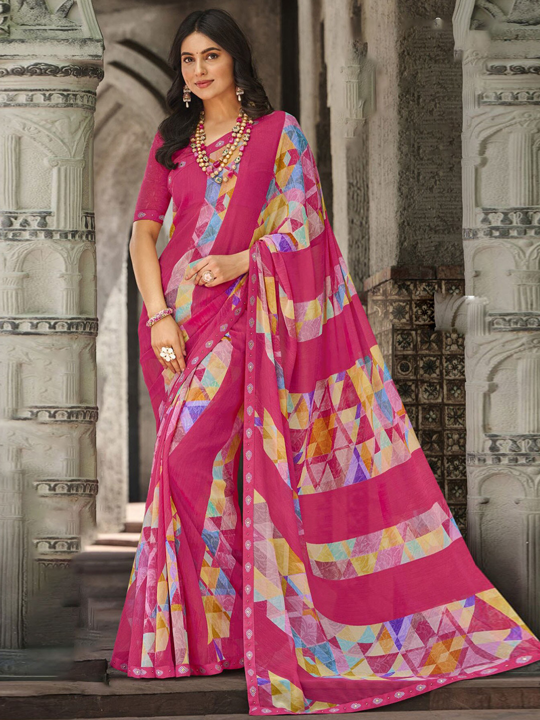 

Anouk Geometric Printed Saree, Pink