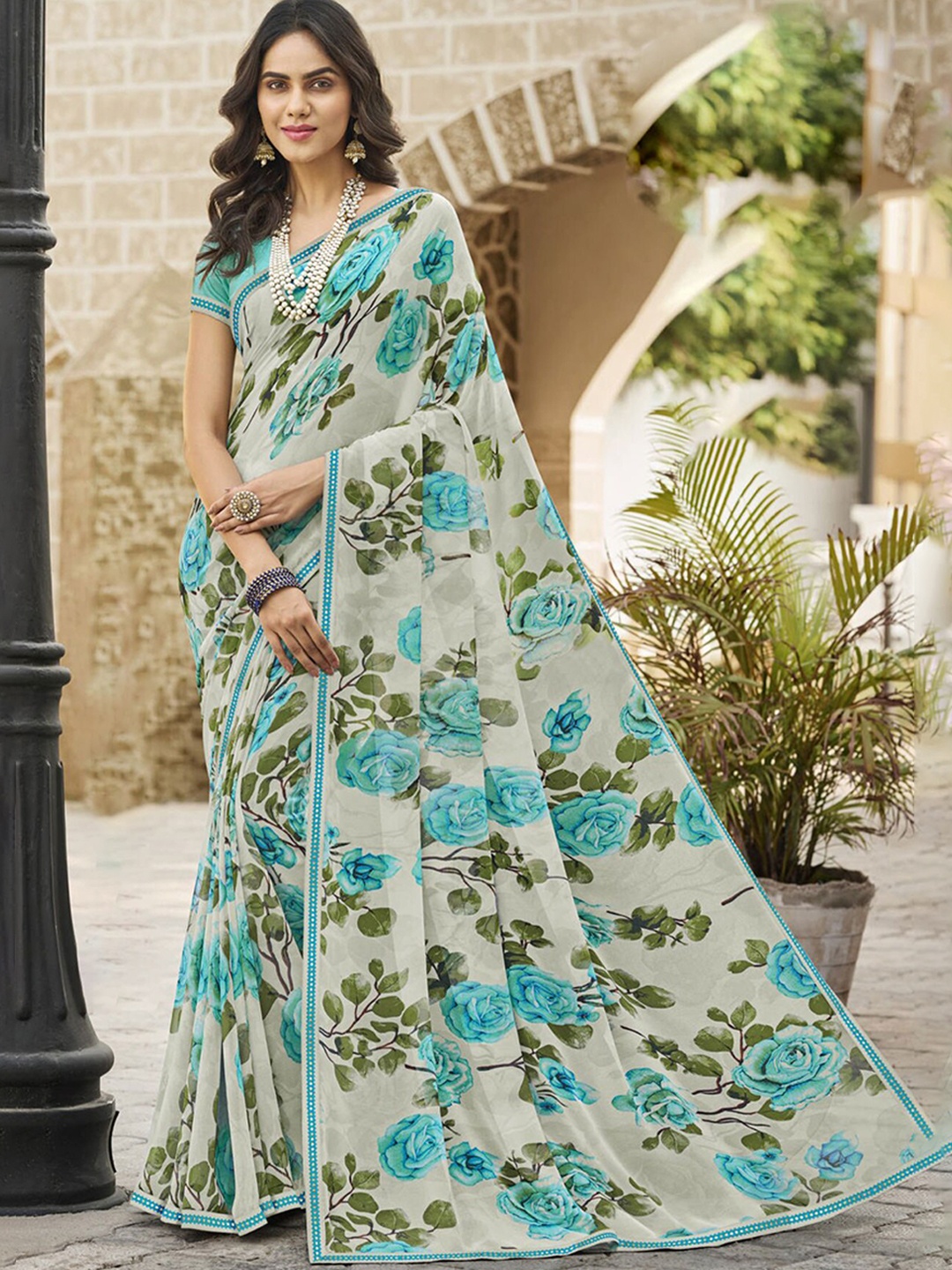 

Anouk Floral Printed Saree, Off white