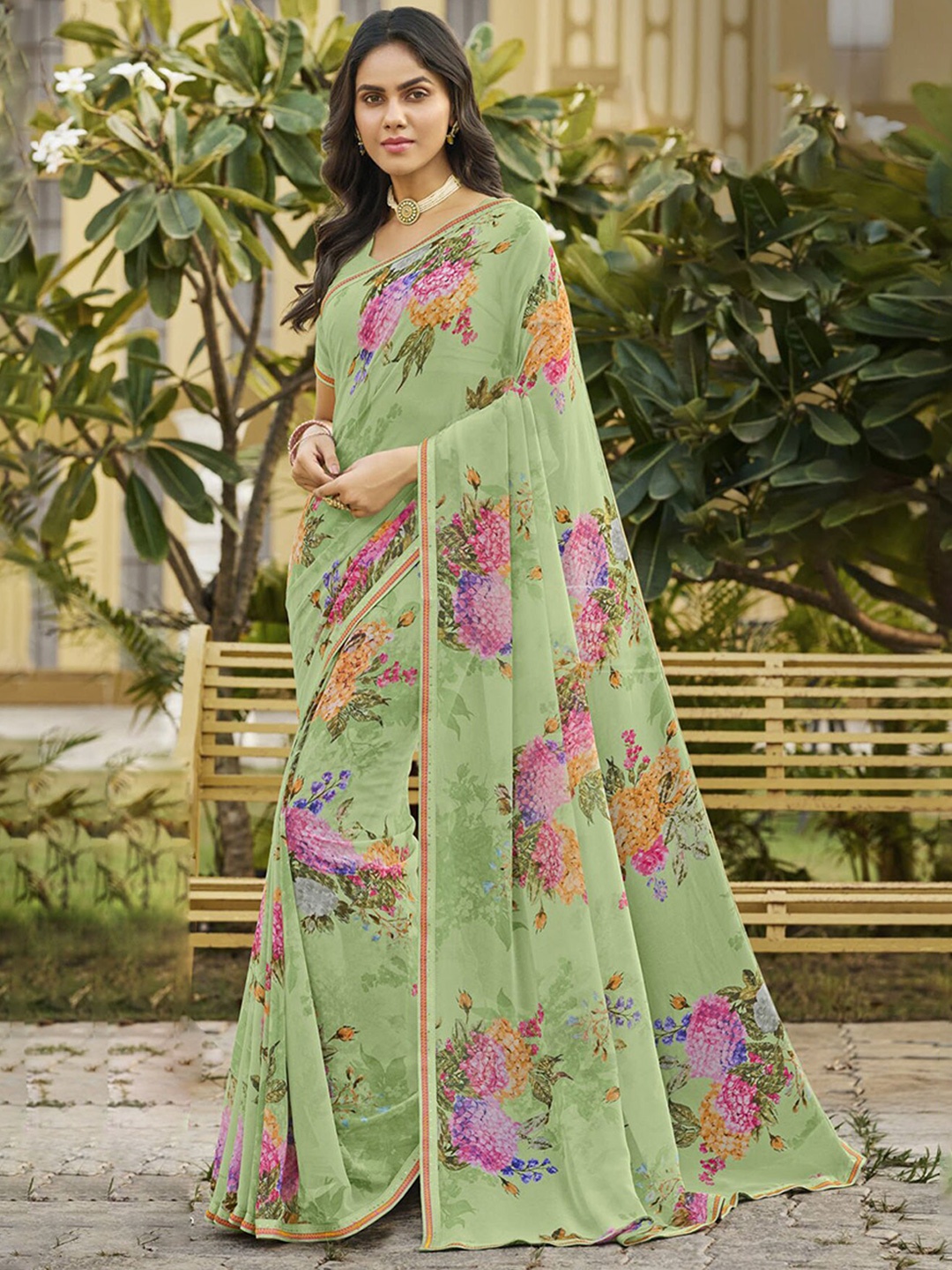 

Anouk Floral Printed Saree, Green